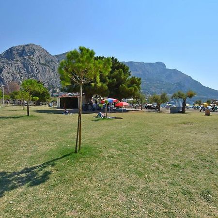 Apartment Nansy Omis Exterior photo